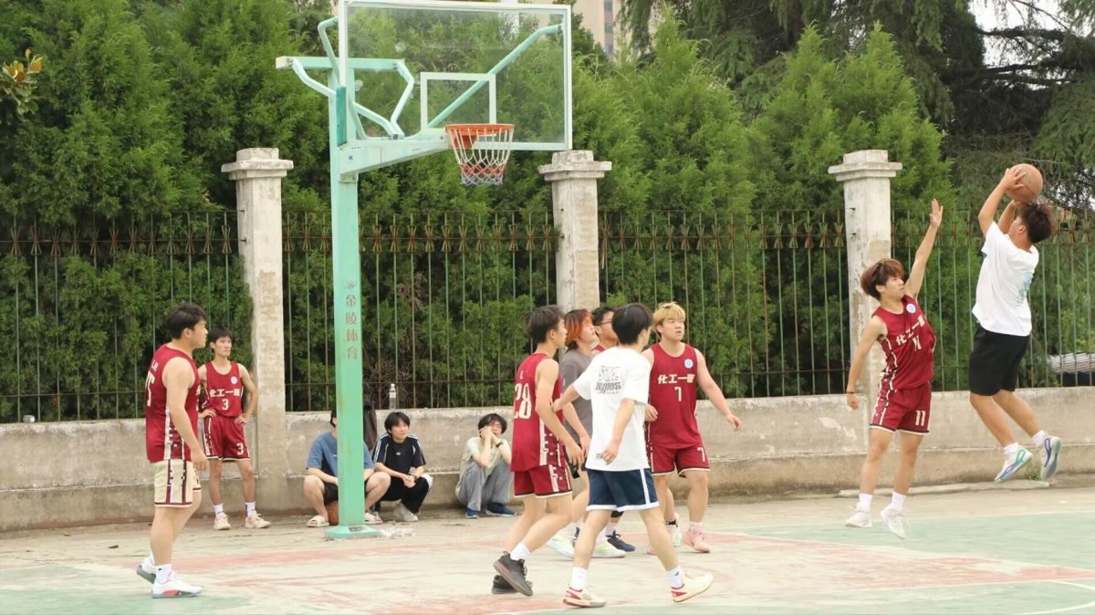 cdfbf863d92742bbbc7b8ac27eb48bc8.jpg